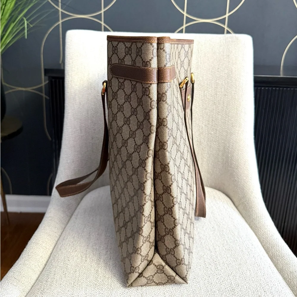 Authentic Gucci large tote bag brown monogram coated canvas - Picture 7 of 16